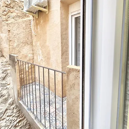 アパートホテル Calle Mayor Amch ノベルダ